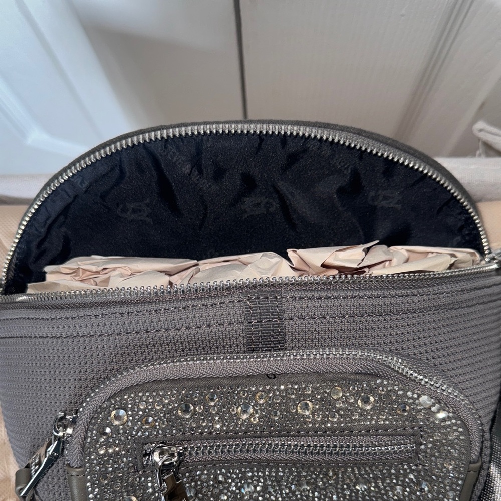 Gray Sparkle Crossbody Belt Bag - Picture 9 of 12